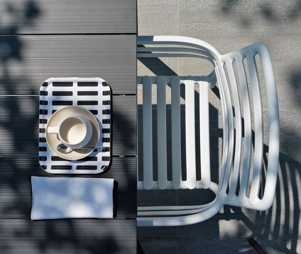 NARDI DOGA Fehér design Műanyag kültéri szék