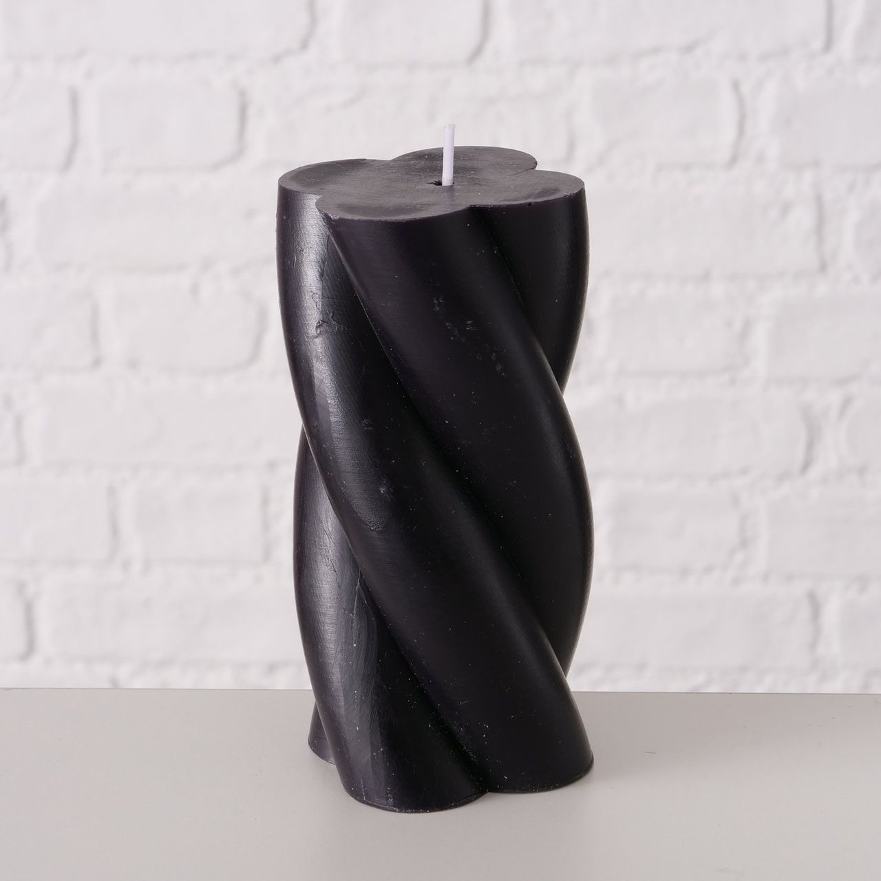 B TWISTER CANDLE Fekete modern Asztali dekoráció