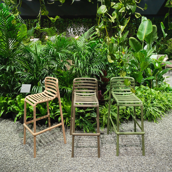 NARDI DOGA STOOL Zöld modern Műanyag kültéri bárszék
