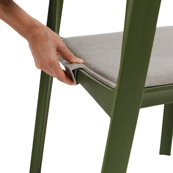 NARDI TRILL BISTROT Fekete minimalista Műanyag kültéri szék